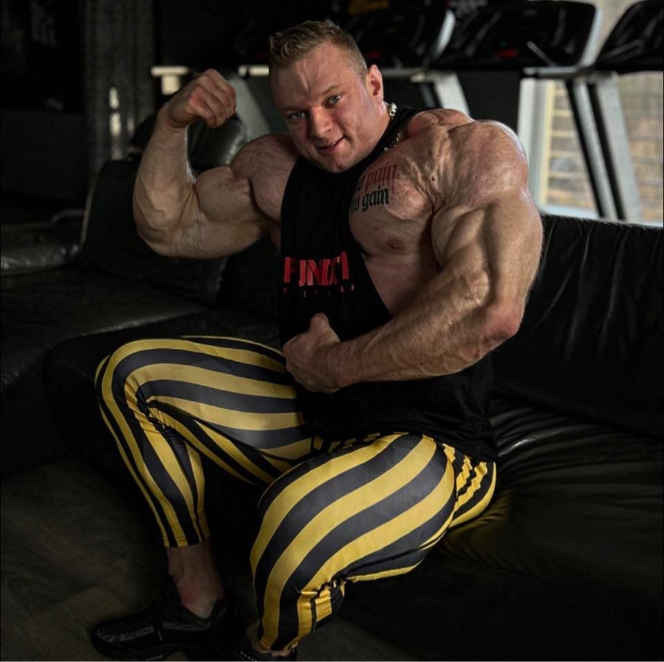 Trening siłowy w Akademii Sportu w Gorlicach