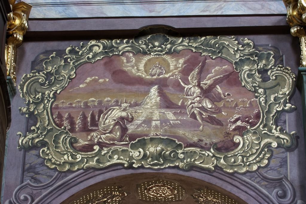 Barokowa kompozycja na ścianie nawy