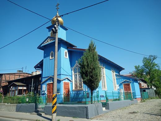 Cerkiew od strony ul. Podgórnej