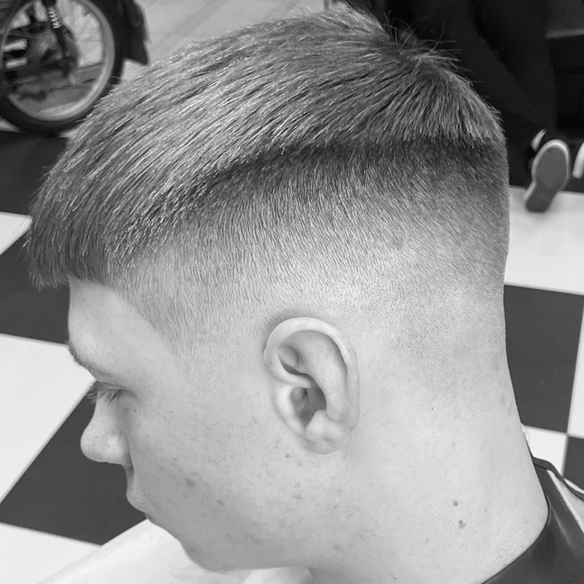 Realizacja The Wąs Barber — strzyżenie i broda 5